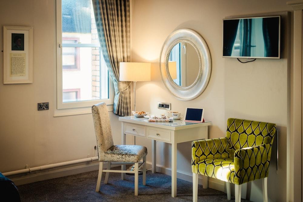 Hotel Isaacs Cork City Exterior photo