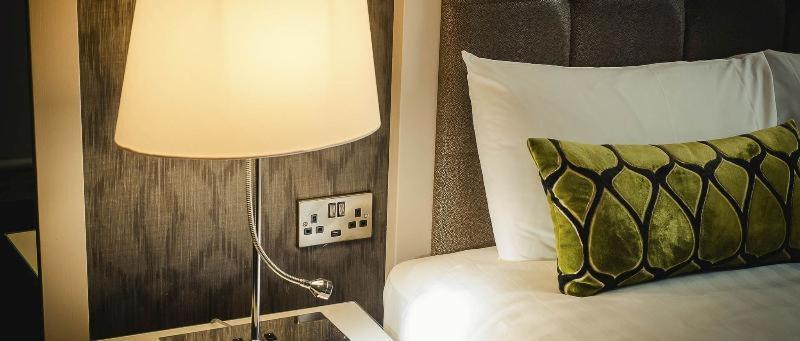 Hotel Isaacs Cork City Room photo